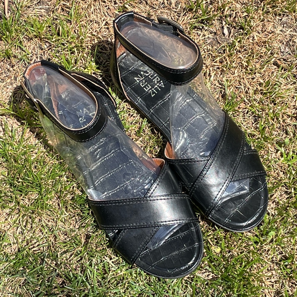 Naturalizer Black Open Toe Gladiator Sandal